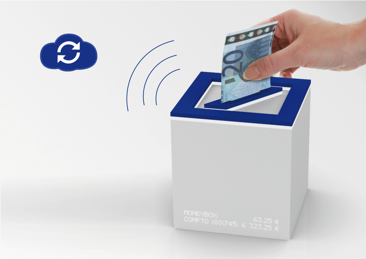 Design Boom -Deutsche Bank future of banking - S-saving Box